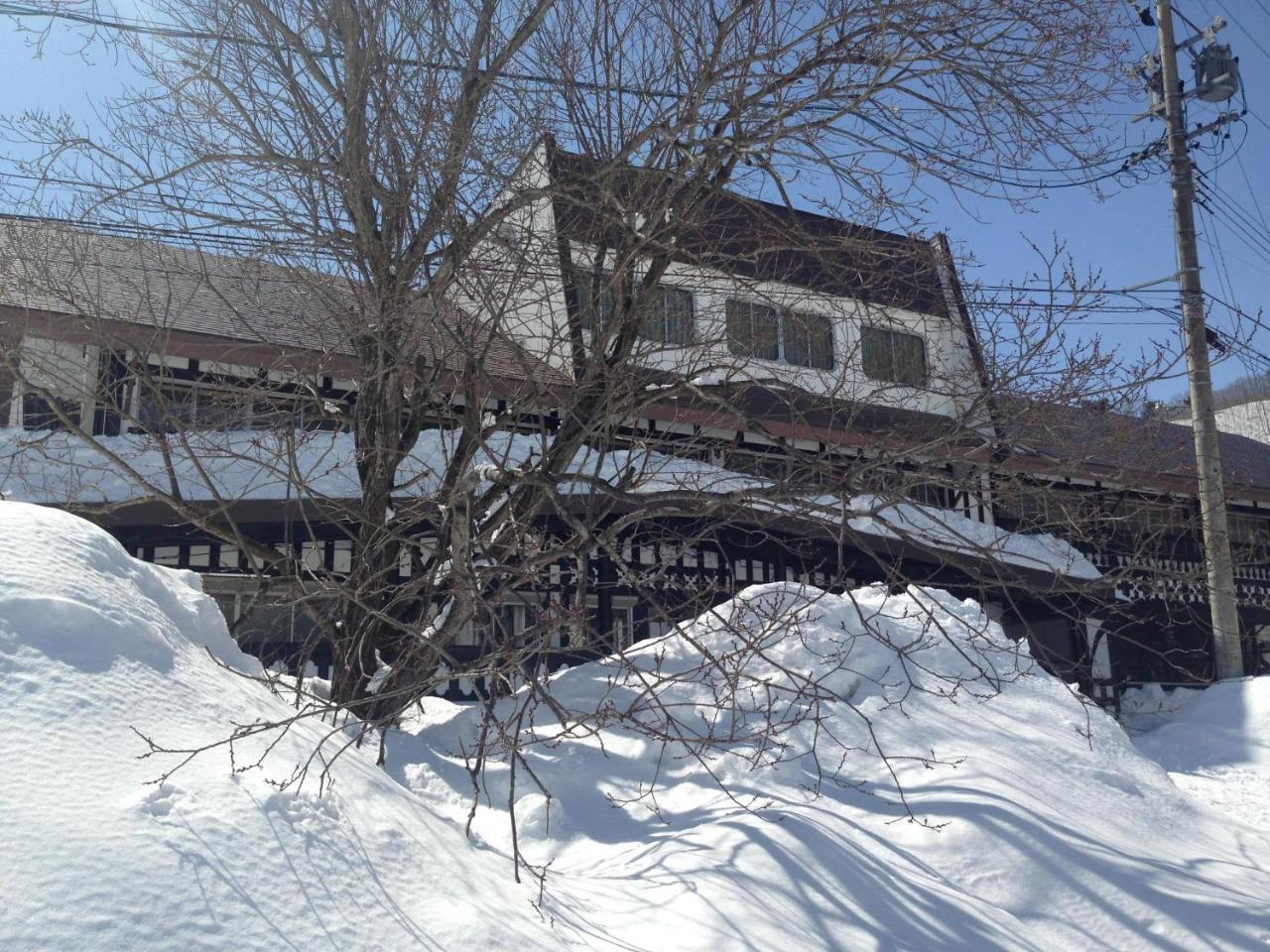 Ski-in, Ski-out Iwatake